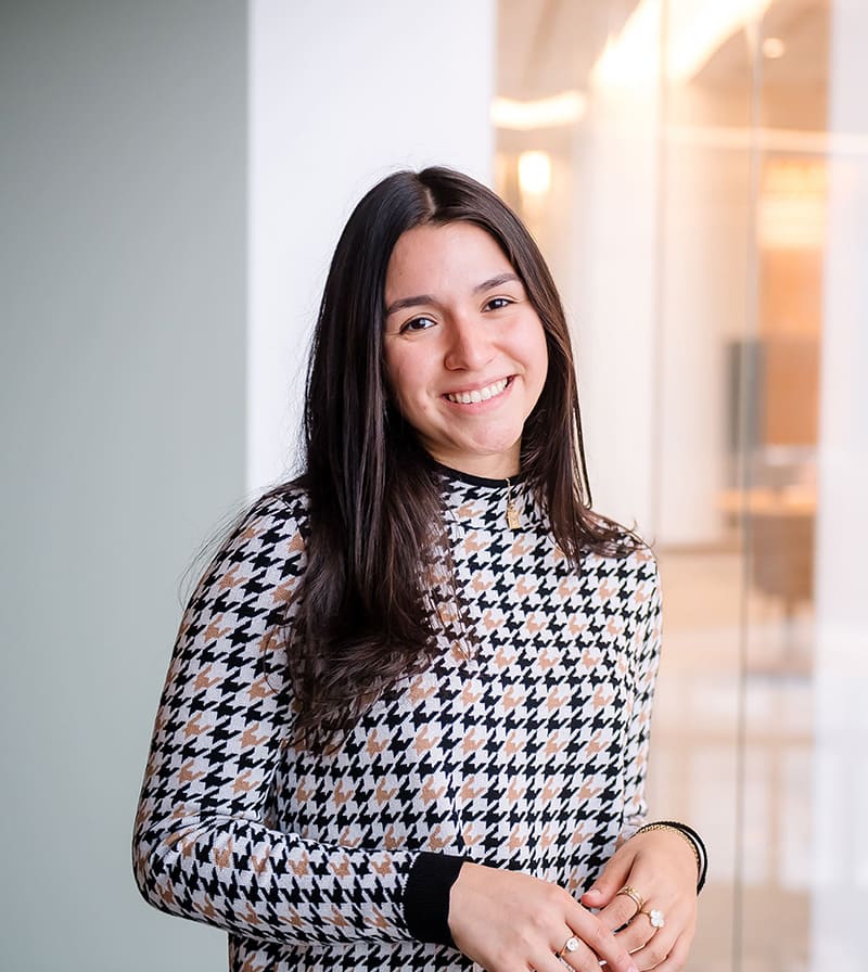 Senior Associate image