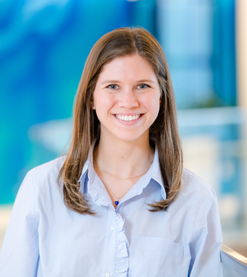 Senior Manager image